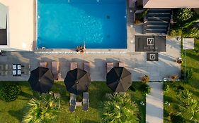 Hotel Yakinthos